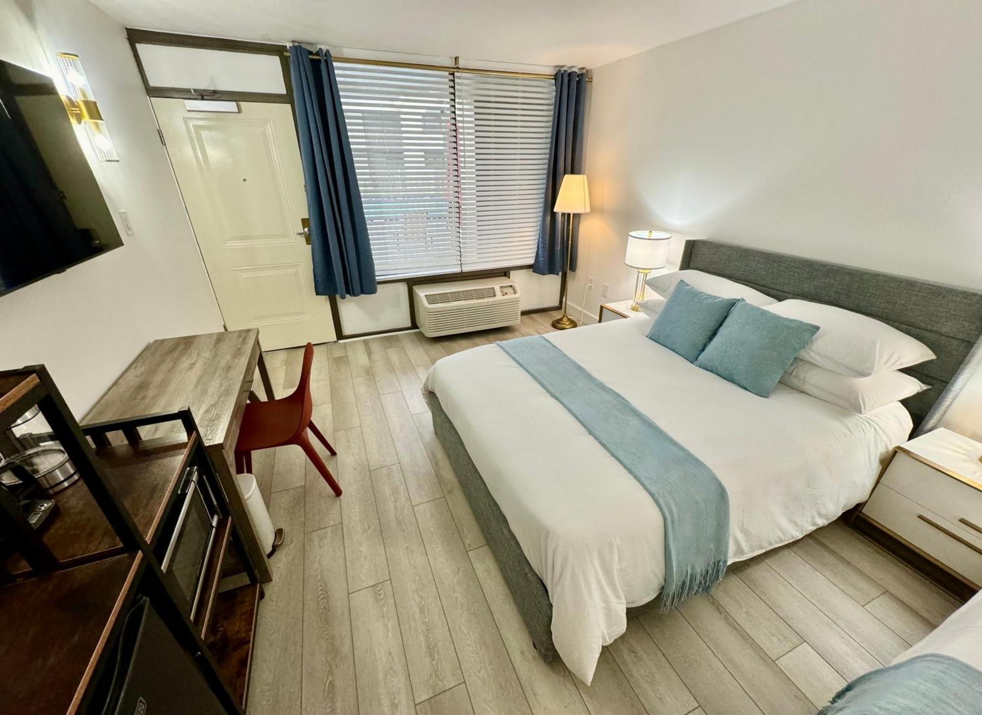 Pool - Wifi - Parking - Best Location ! كيسيمي المظهر الخارجي الصورة