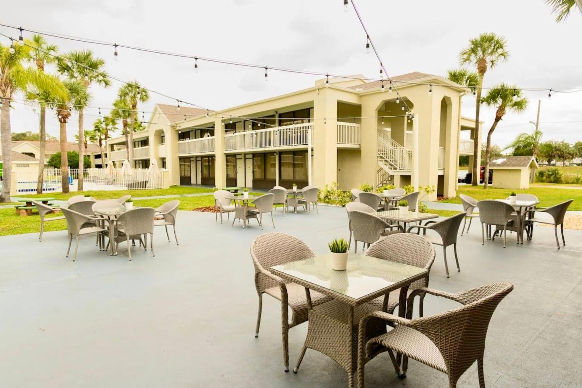 Pool - Wifi - Parking - Best Location ! كيسيمي المظهر الخارجي الصورة