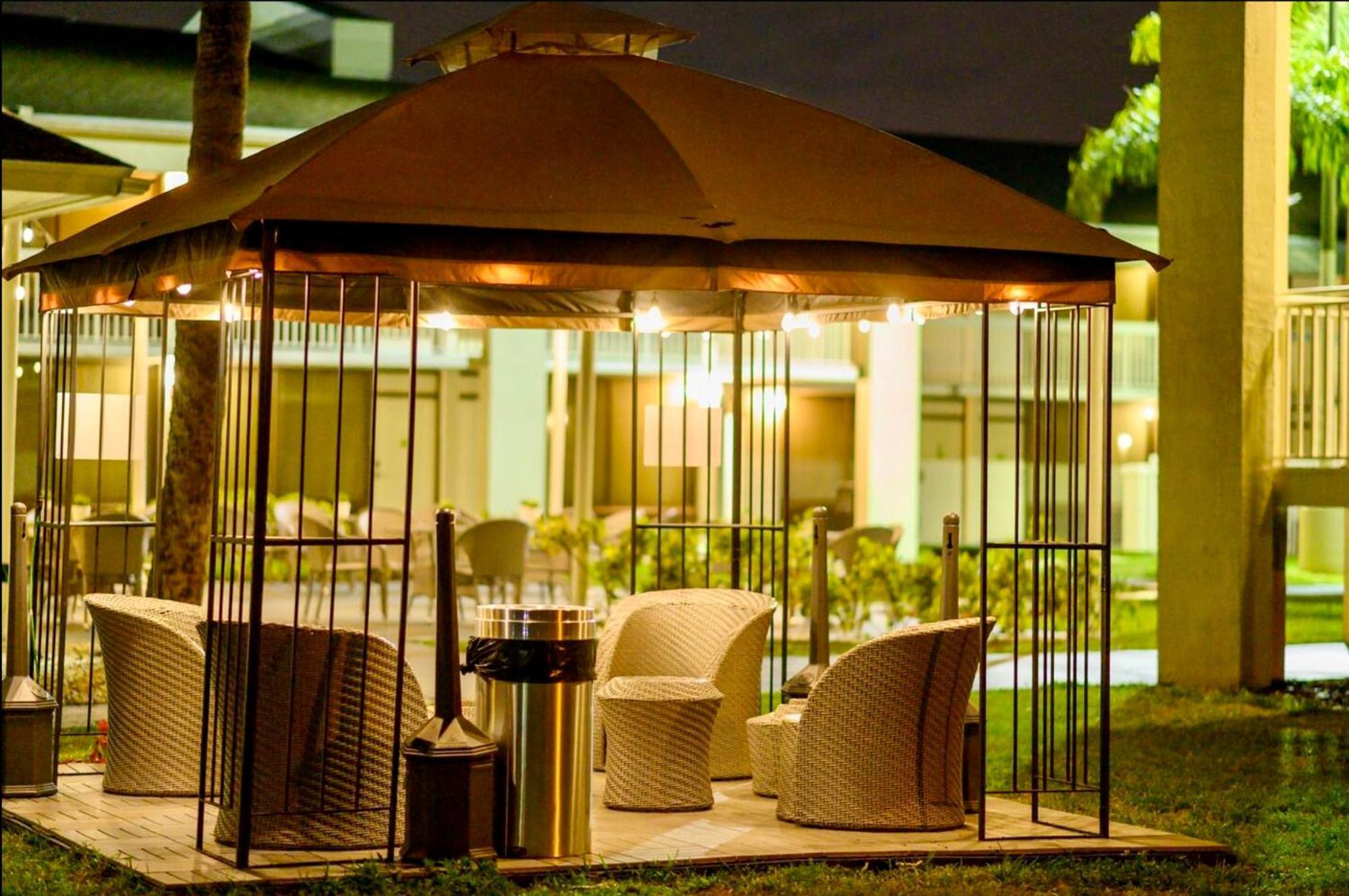 Pool - Wifi - Parking - Best Location ! كيسيمي المظهر الخارجي الصورة
