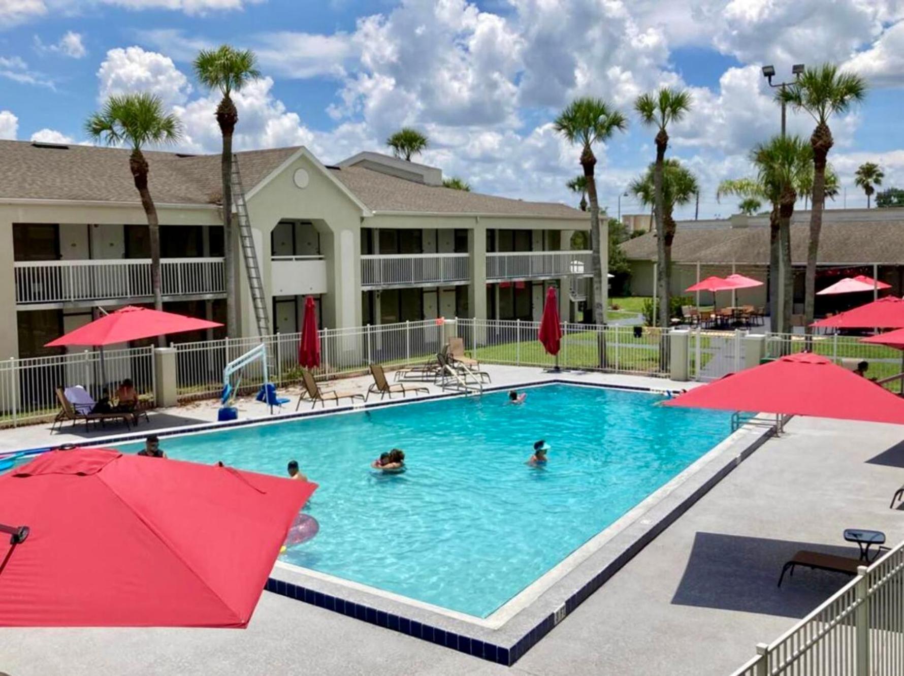 Pool - Wifi - Parking - Best Location ! كيسيمي المظهر الخارجي الصورة