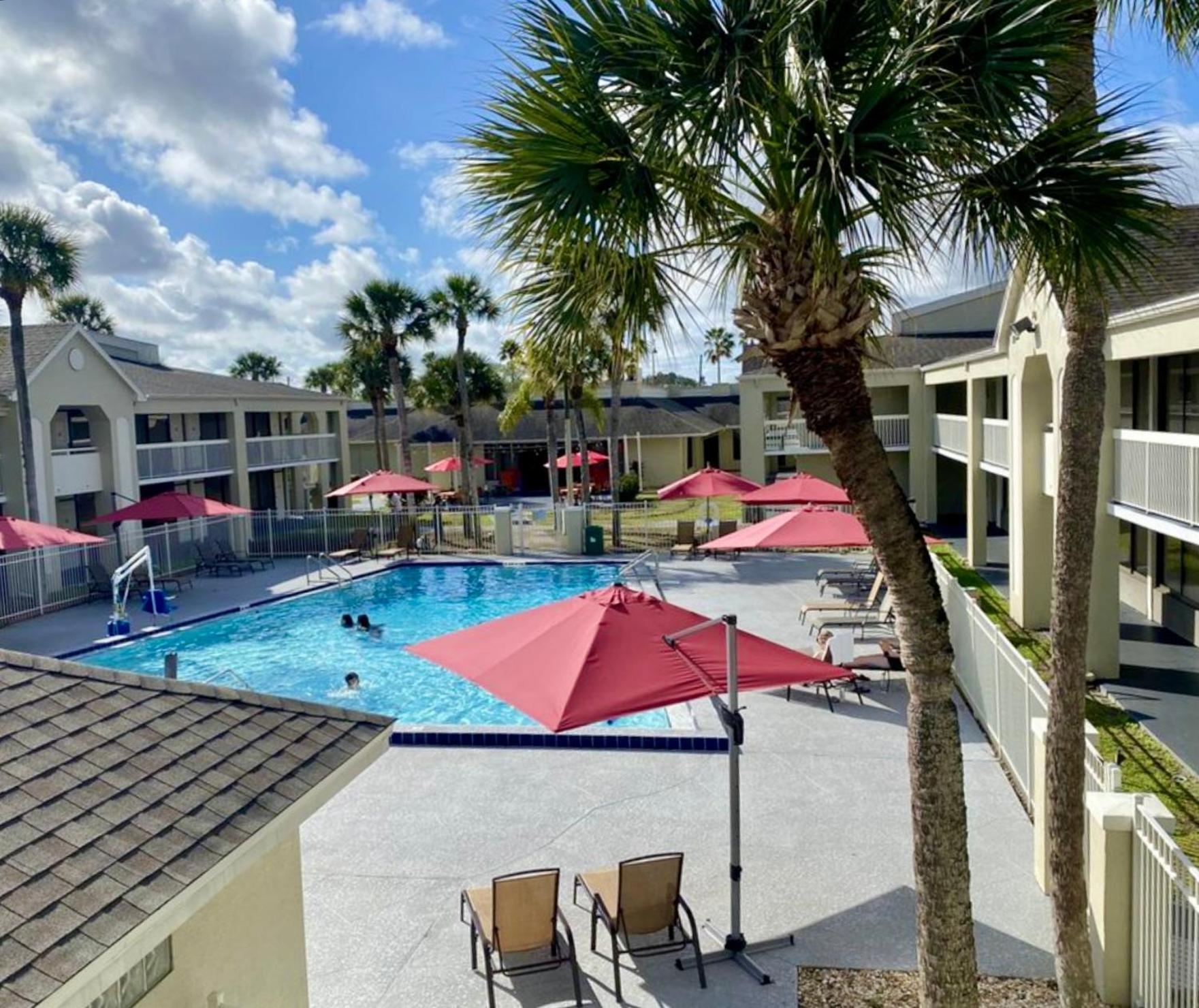 Pool - Wifi - Parking - Best Location ! كيسيمي المظهر الخارجي الصورة